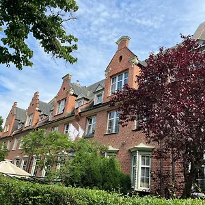 https://logos-gdansk.sopothotels.com