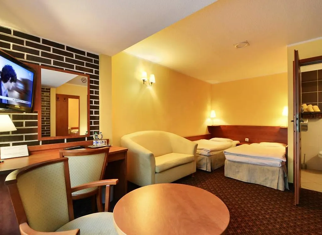 Hotel Astra Tajemniczy Ogrod location