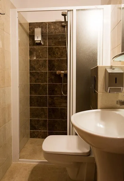Hotel Astra Tajemniczy Ogrod Poznan 2*,  Poland
